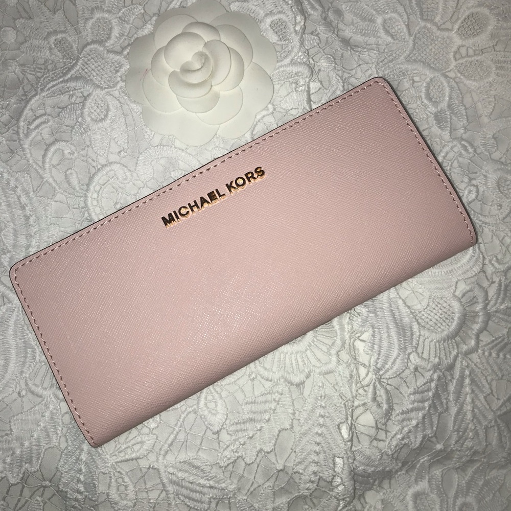 Michael kors wallet